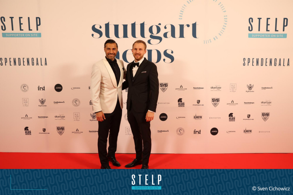 ideenhunger-Gründer und Geschäftsführer Simon Eberhatdt bei der STELP e.V. Spendengala